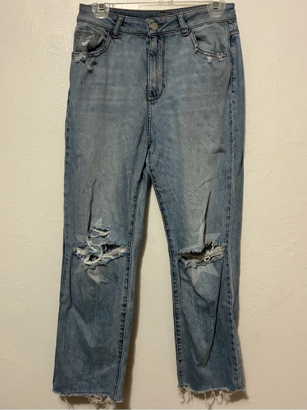 DL1961 Light Blue Vintage Straight-Leg “Jerry” Distressed Jeans